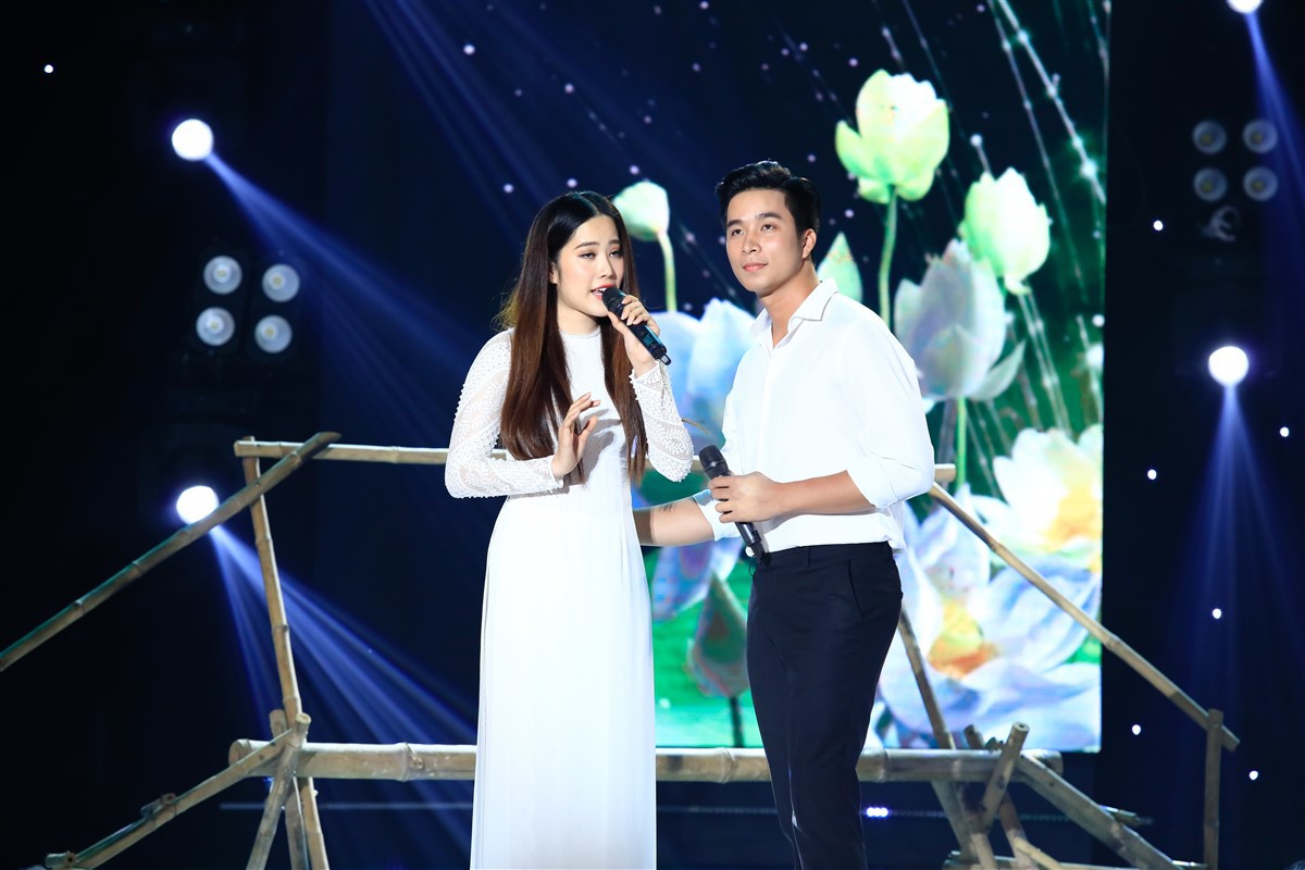 Cặp đôi vàng: Nam Em được bạn diễn điển trai khen ngày càng dễ thương hơn - Ảnh 2. Cặp đôi vàng: Nam Em được bạn diễn điển trai khen ngày càng dễ thương hơn - Ảnh 2.
