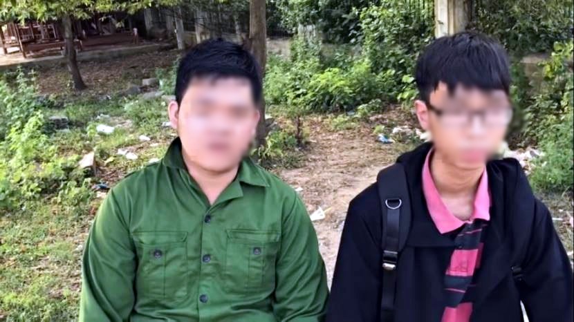 Xôn xao clip 2 nam sinh đại học thú tội quay lén bạn nữ tắm khi học quân sự, nhà trường nhờ công an vào cuộc - Ảnh 1. Xôn xao clip 2 nam sinh đại học thú tội quay lén bạn nữ tắm khi học quân sự, nhà trường nhờ công an vào cuộc - Ảnh 1.