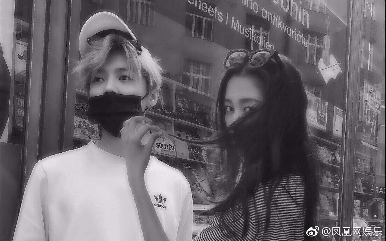 Luhan chuẩn bị cầu hôn Quan Hiểu Đồng sau 1 năm công khai hẹn hò vào ngày 9/11? - Ảnh 6. Luhan chuẩn bị cầu hôn Quan Hiểu Đồng sau 1 năm công khai hẹn hò vào ngày 9/11? - Ảnh 6.