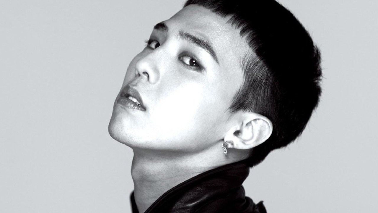 Anh lính G-Dragon (Big Bang) chọn ra 3 nhóm nhạc nữ hot nhất trong quân đội và đó chính là... - Ảnh 2. Anh lính G-Dragon (Big Bang) chọn ra 3 nhóm nhạc nữ hot nhất trong quân đội và đó chính là... - Ảnh 2.