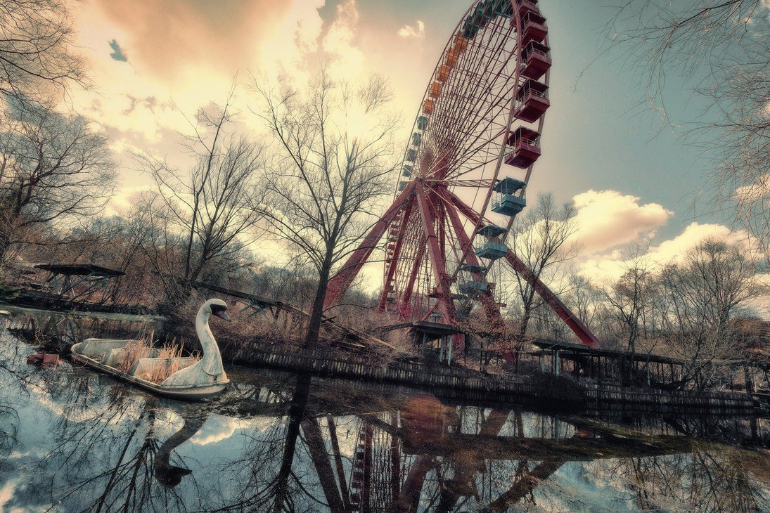 Spreepark: Từng là công viên giải trí hàng đầu nước Đức, lụn bại sau khi rơi vào tay trùm thuốc phiện rồi bị bỏ hoang suốt 16 năm qua - Ảnh 4. Spreepark: Từng là công viên giải trí hàng đầu nước Đức, lụn bại sau khi rơi vào tay trùm thuốc phiện rồi bị bỏ hoang suốt 16 năm qua - Ảnh 4.