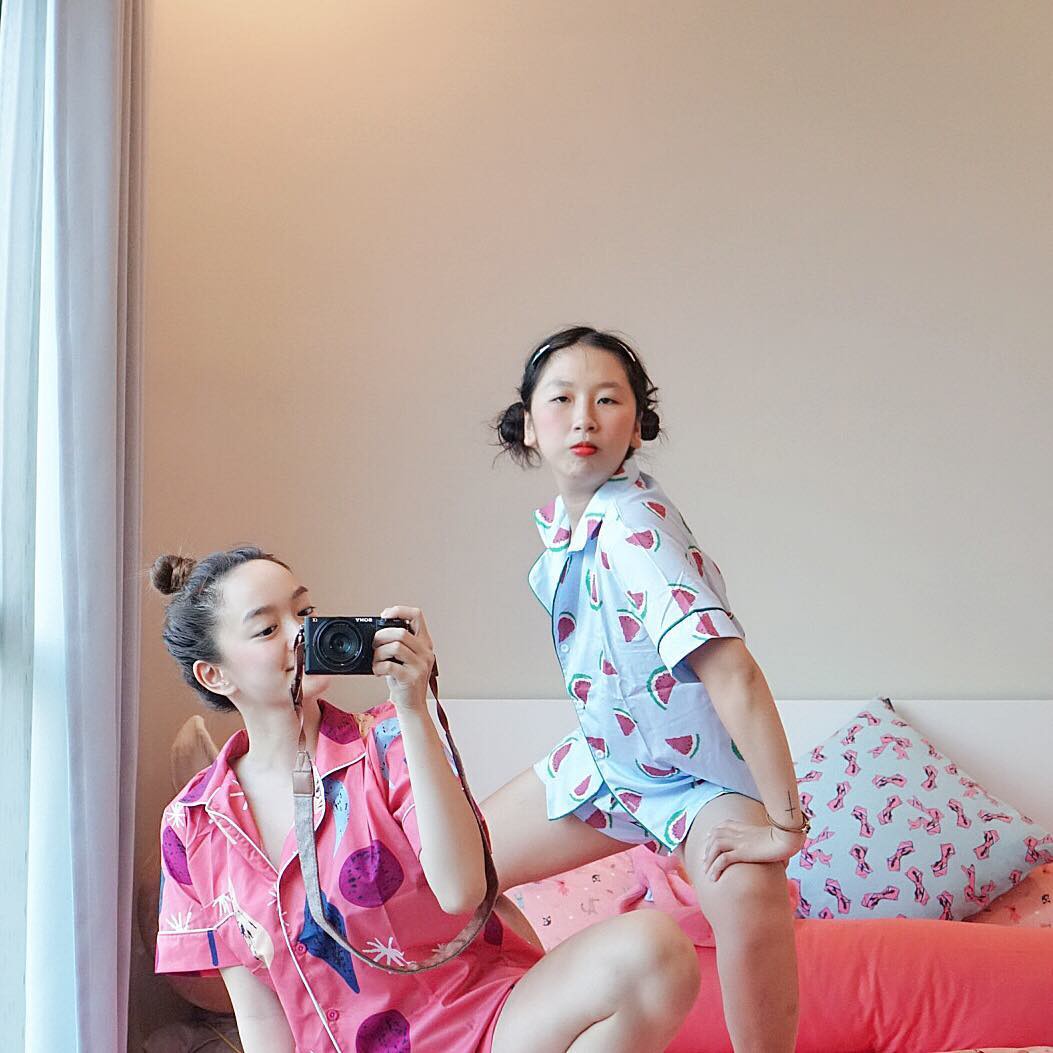 Tưởng là một bầu trời đối lập mà Kaity Nguyễn và Trang Hý lại chơi thân với nhau ghê - Ảnh 1. Tưởng là một bầu trời đối lập mà Kaity Nguyễn và Trang Hý lại chơi thân với nhau ghê - Ảnh 1.