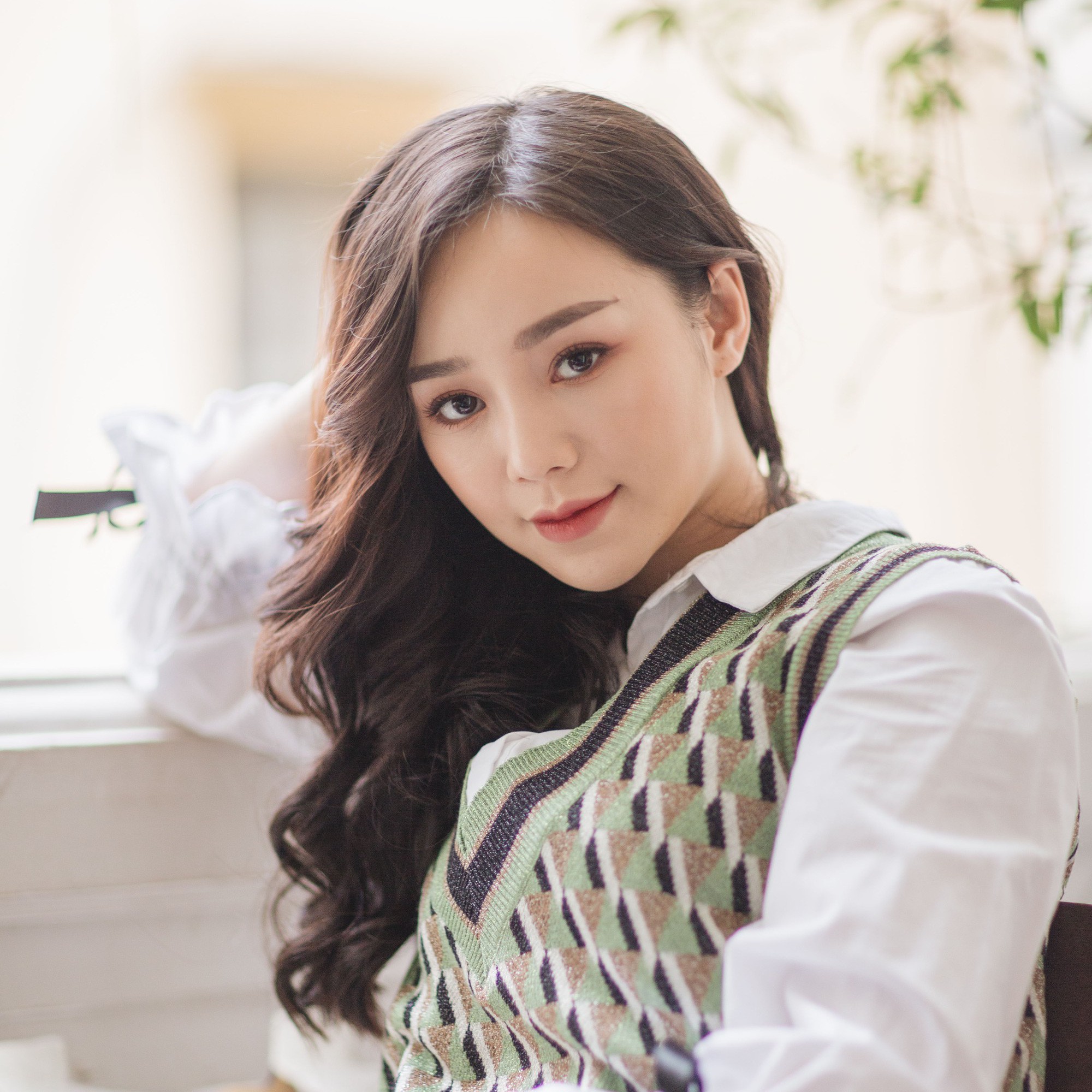 Ba cô con gái gây sốt của Mẹ Ơi, Bố Đâu Rồi: Từ gái quê xấc xược Quỳnh Búp Bê đến hot girl Nhật Ký Vàng Anh - Ảnh 5. Ba cô con gái gây sốt của Mẹ Ơi, Bố Đâu Rồi: Từ gái quê xấc xược Quỳnh Búp Bê đến hot girl Nhật Ký Vàng Anh - Ảnh 5.