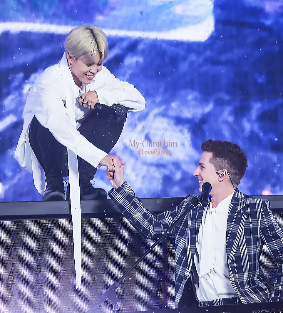 Đừng chỉ trích Jimin (BTS) vỡ giọng khi mà đến chính Charlie Puth còn rất khó khăn khi hát Fake Love - Ảnh 3. Đừng chỉ trích Jimin (BTS) vỡ giọng khi mà đến chính Charlie Puth còn rất khó khăn khi hát Fake Love - Ảnh 3.