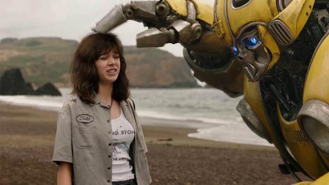 6 lý do bạn nên ra rạp để xem phim riêng của chú robot ong vàng Bumblebee - Ảnh 2.