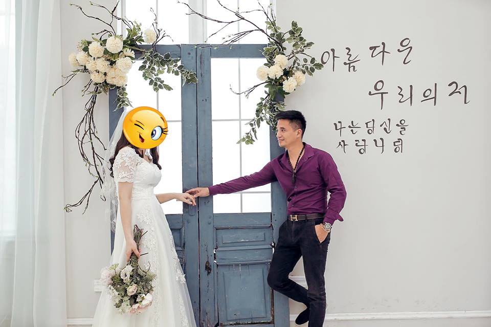 Lệ Rơi lộ ảnh đi chụp hình cưới, dân tình tích cực soi nhan sắc cô dâu - Ảnh 1. Lệ Rơi lộ ảnh đi chụp hình cưới, dân tình tích cực soi nhan sắc cô dâu - Ảnh 1.