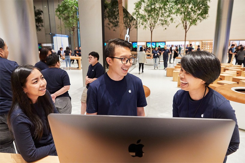 Những hình ảnh đầu tiên bên trong Apple Store Thái Lan: Sang xịn thế này mà không check-in thì quá phí - Ảnh 5. Những hình ảnh đầu tiên bên trong Apple Store Thái Lan: Sang xịn thế này mà không check-in thì quá phí - Ảnh 5.