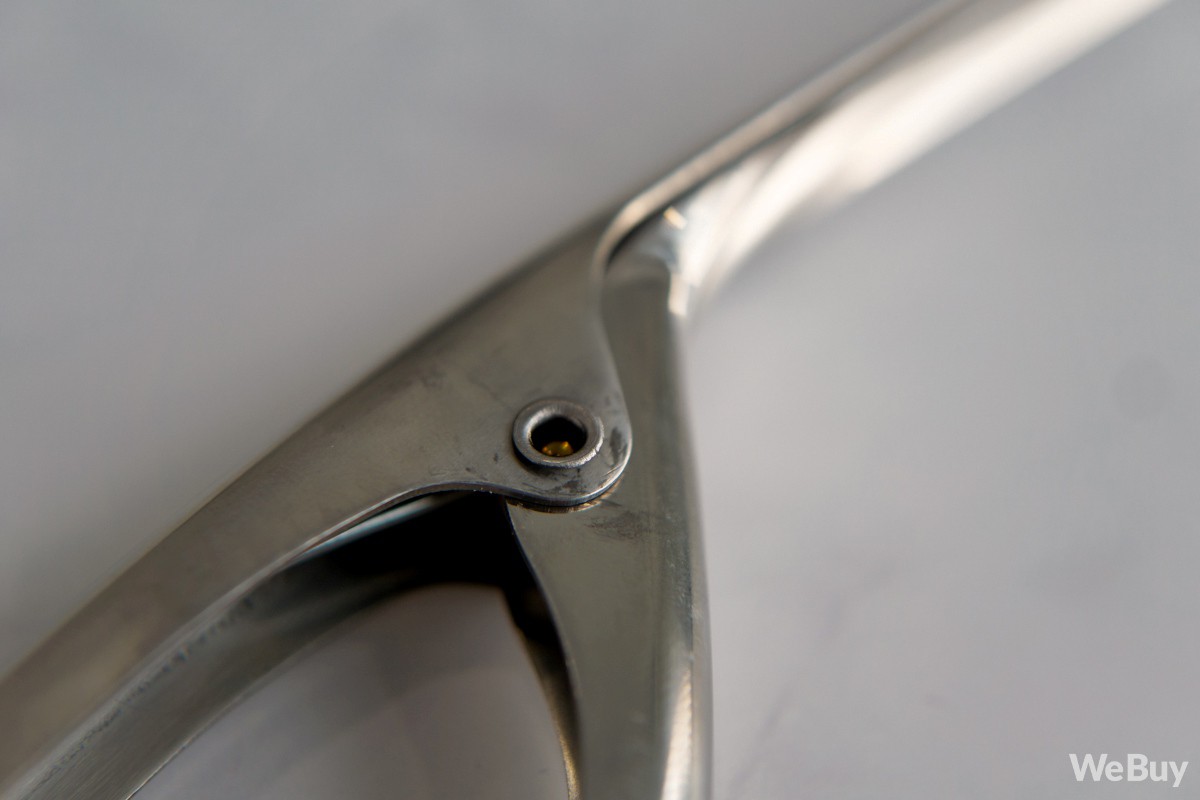 Muốn tiết kiệm thời gian nên mua kìm lột vỏ tôm, gái xinh cay đắng nhận ra đến cuối cùng bàn tay ta lại làm nên tất cả - Ảnh 4.