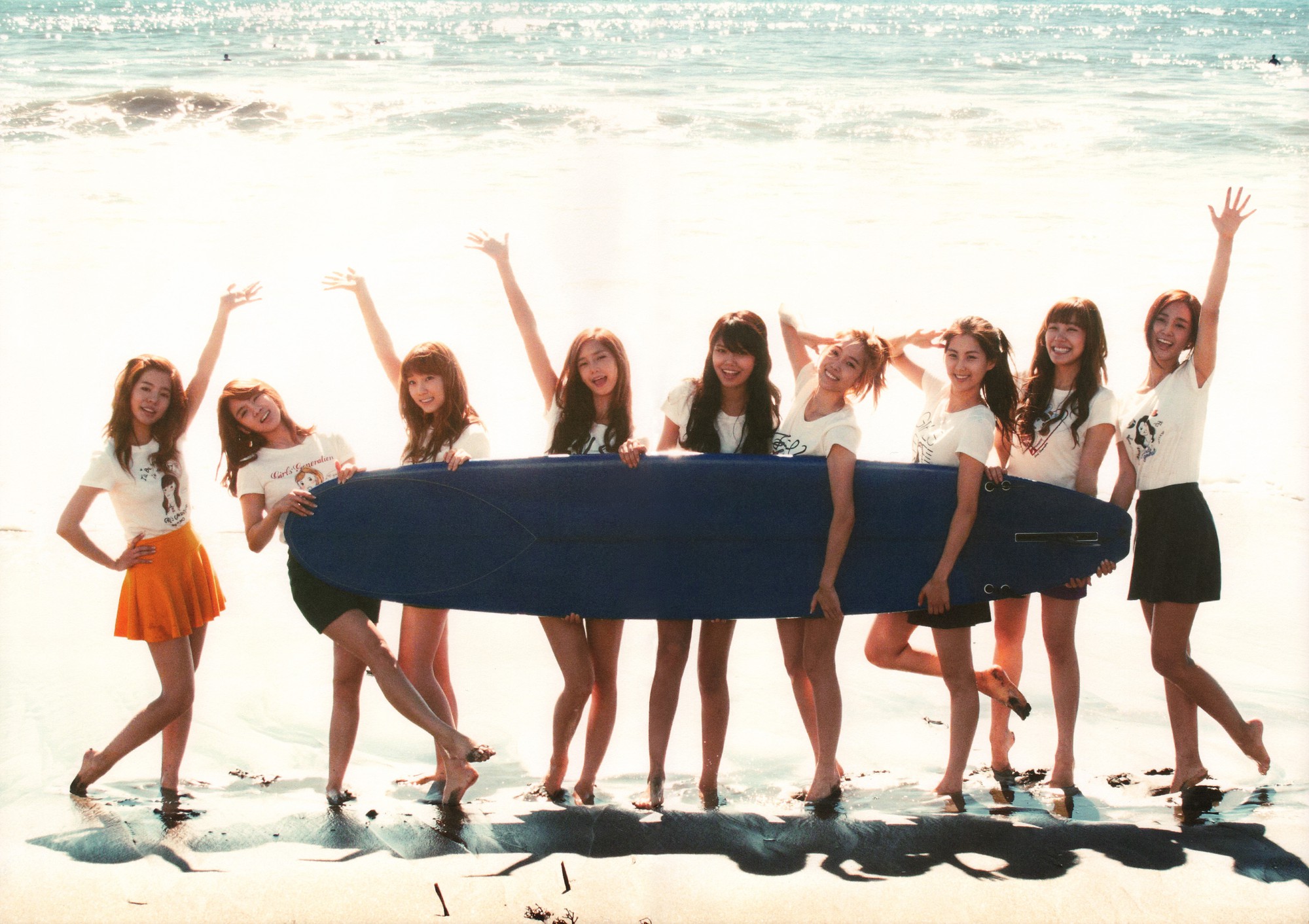 Thừa nhận để hình nền điện thoại là SNSD 9 thành viên, Yuri khiến fan xúc động nghẹn ngào - Ảnh 3. Thừa nhận để hình nền điện thoại là SNSD 9 thành viên, Yuri khiến fan xúc động nghẹn ngào - Ảnh 3.