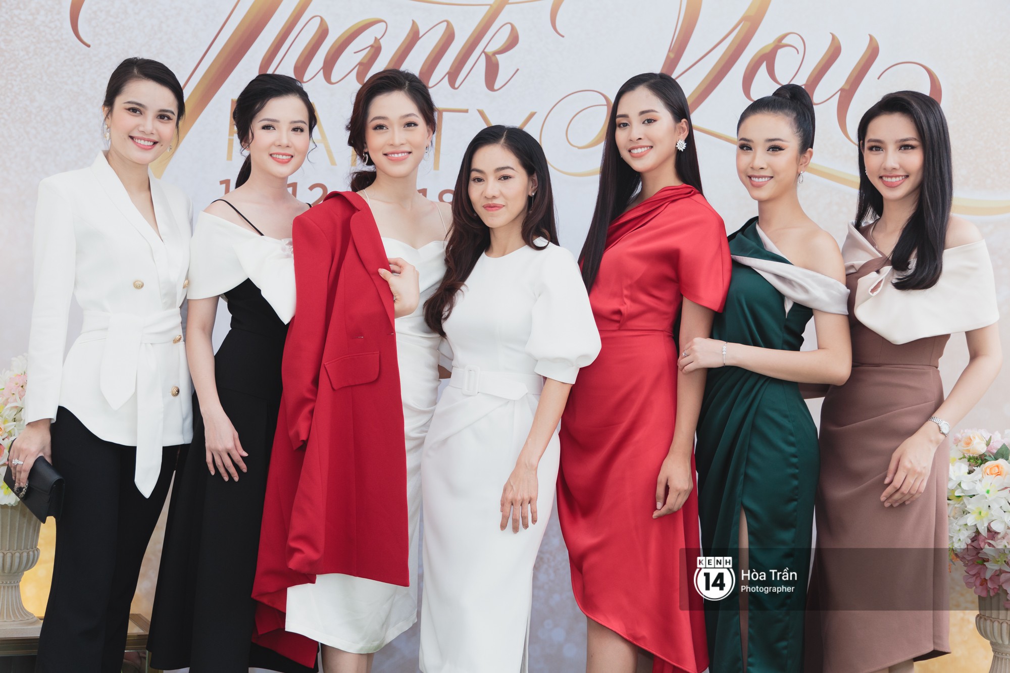 Tiểu Vy hội ngộ dàn mỹ nhân HHVN 2018 sau 3 tháng đăng quang - Ảnh 14. Tiểu Vy hội ngộ dàn mỹ nhân HHVN 2018 sau 3 tháng đăng quang - Ảnh 14.