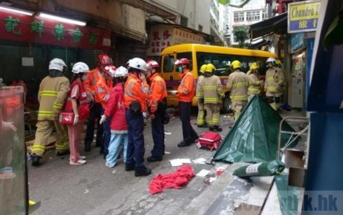 Tai nạn nghiêm trọng ở Hong Kong khiến 16 người thương vong - Ảnh 1.