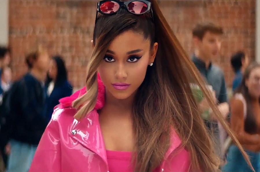 Ariana Grande là nghệ sĩ duy nhất sở hữu kỷ lục này trên Billboard Hot 100 - Ảnh 10. Ariana Grande là nghệ sĩ duy nhất sở hữu kỷ lục này trên Billboard Hot 100 - Ảnh 10.