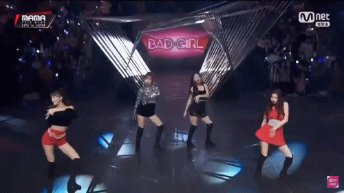 TWICE trổ tài cover Bad Girl Good Girl của đàn chị Miss A, trông không bad nhưng cũng chẳng good - Ảnh 3.