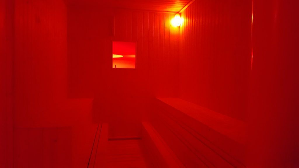 Spa trá hình hoạt động mại dâm đồng tính nam tại TP.HCM: Những bí mật gây sốc - Ảnh 5. Spa trá hình hoạt động mại dâm đồng tính nam tại TP.HCM: Những bí mật gây sốc - Ảnh 5.