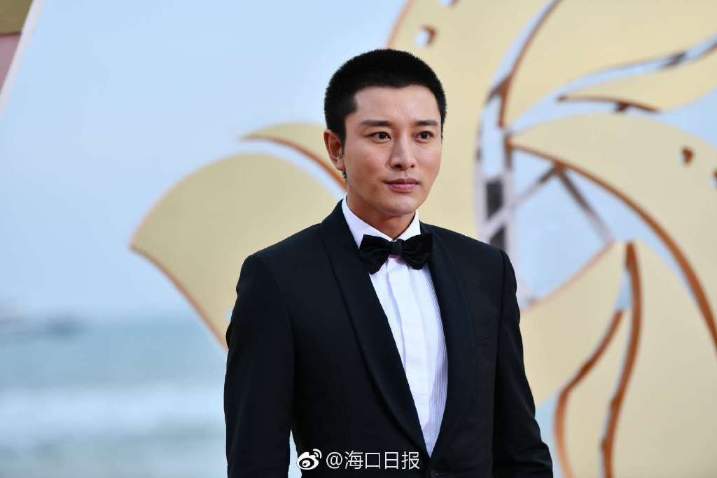 Thảm đỏ LHP Vân Nam: Triệu Vy bùng nổ nhan sắc nữ thần bên Tô Hữu Bằng, Johnny Depp và dàn mỹ nhân đình đám - Ảnh 26. Thảm đỏ LHP Vân Nam: Triệu Vy bùng nổ nhan sắc nữ thần bên Tô Hữu Bằng, Johnny Depp và dàn mỹ nhân đình đám - Ảnh 26.