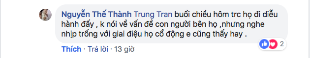 CĐV Việt Nam kêu gọi cấm kèn vuvuzela, trả lại bầu không khí trong sạch cho sân Mỹ Đình, đồng thời học hỏi cách cổ vũ chuyên nghiệp của Malaysia - Ảnh 4.