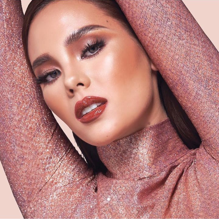 Nhan sắc lai đẹp rực rỡ của Tân Hoa hậu Hoàn vũ 2018 và loạt thành tích khủng trên hành trình đoạt vương miện thứ 3! - Ảnh 16. Nhan sắc lai đẹp rực rỡ của Tân Hoa hậu Hoàn vũ 2018 và loạt thành tích khủng trên hành trình đoạt vương miện thứ 3! - Ảnh 16.