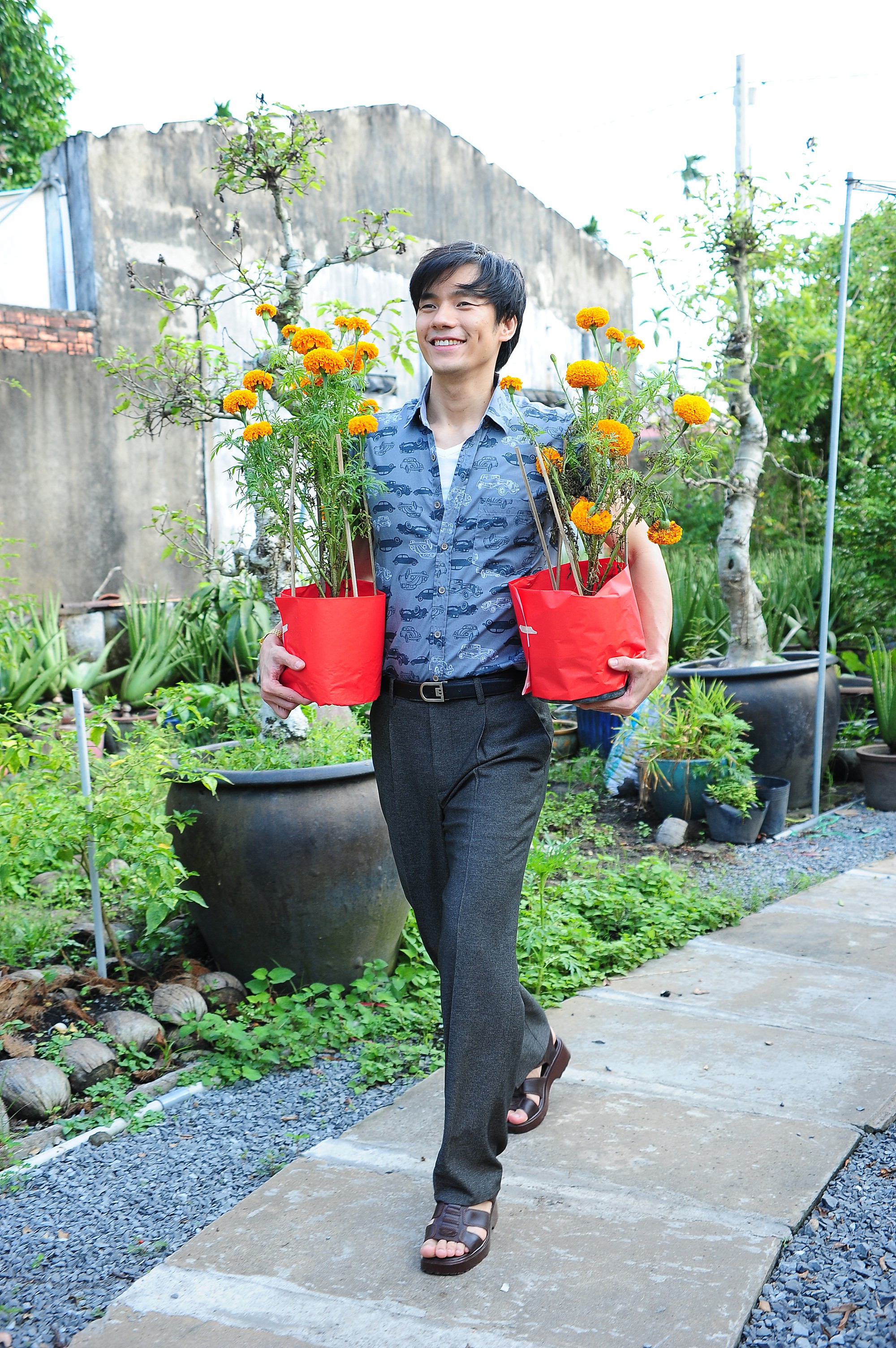 Cô Thắm Về Làng phiên bản Tết 2019 sẵn sàng trở lại cùng Nhan Phúc Vinh - Ảnh 7. Cô Thắm Về Làng phiên bản Tết 2019 sẵn sàng trở lại cùng Nhan Phúc Vinh - Ảnh 7.