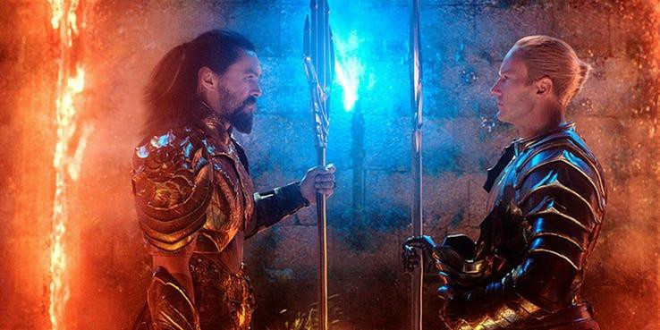 Soi kĩ 5 chi tiết truyện tranh được đồn đoán trở thành sự thật trong phim bom tấn Aquaman - Ảnh 3. Soi kĩ 5 chi tiết truyện tranh được đồn đoán trở thành sự thật trong phim bom tấn Aquaman - Ảnh 3.