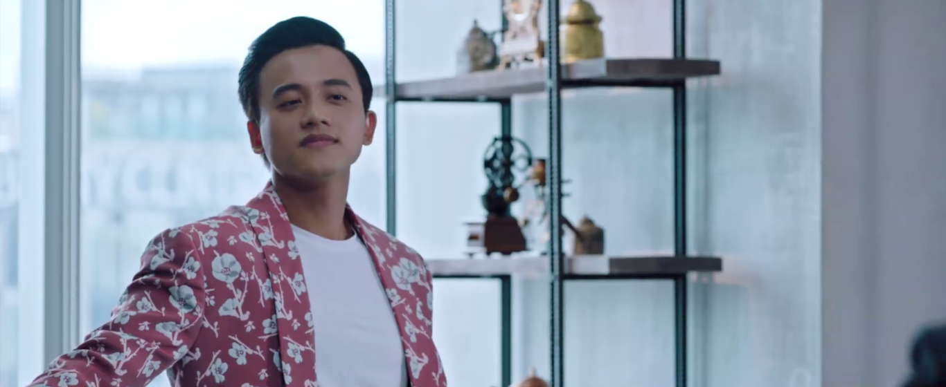 Khán giả đồng loạt rụng tim khi thấy chị đẹp Mỹ Tâm lộ mặt trong trailer phim mới - Ảnh 2. Khán giả đồng loạt rụng tim khi thấy chị đẹp Mỹ Tâm lộ mặt trong trailer phim mới - Ảnh 2.