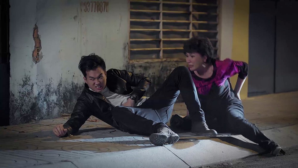Gạo Nếp Gạo Tẻ: Con trai lâm bạo bệnh, Hân đứng trước nguy cơ đi tù mọt gông - Ảnh 1. Gạo Nếp Gạo Tẻ: Con trai lâm bạo bệnh, Hân đứng trước nguy cơ đi tù mọt gông - Ảnh 1.