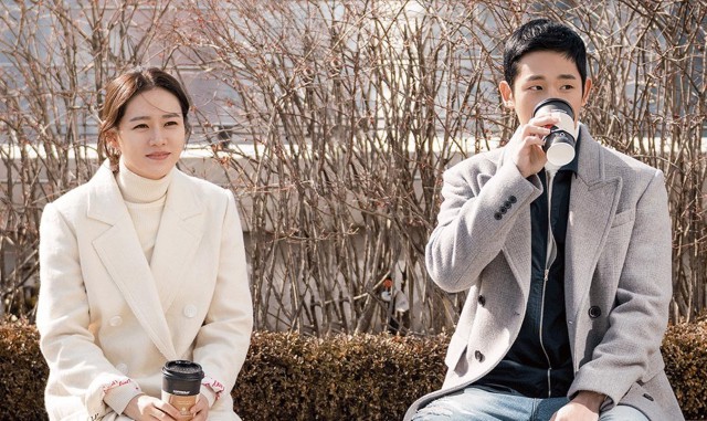 Xu hướng lệch tuổi năm 2018: Song Hye Kyo - Park Bo Gum cũng không đáng yêu bằng cặp số 3 - Ảnh 8.
