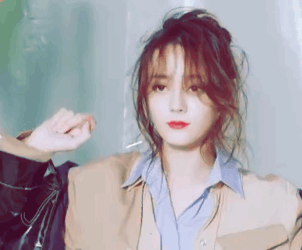 Địch Lệ Nhiệt Ba để tóc bù xù lên báo thì “đơ” khó tin, loạt ảnh hậu trường lại đẹp như nữ thần - Ảnh 6.