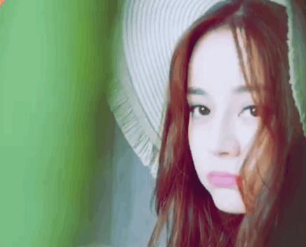 Địch Lệ Nhiệt Ba để tóc bù xù lên báo thì “đơ” khó tin, loạt ảnh hậu trường lại đẹp như nữ thần - Ảnh 5.