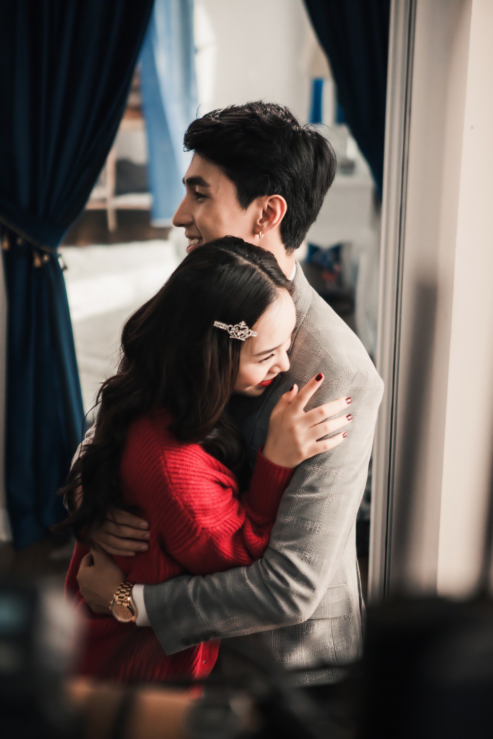 Lại một đề tài về người thứ ba của Vpop, Dương Hoàng Yến và Quỳnh Búp Bê sẽ đấu tranh giành người yêu thế nào? - Ảnh 3. Lại một đề tài về người thứ ba của Vpop, Dương Hoàng Yến và Quỳnh Búp Bê sẽ đấu tranh giành người yêu thế nào? - Ảnh 3.