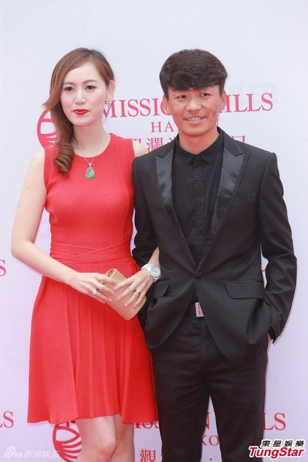 Th&ecirc;m t&igrave;nh tiết: Vợ Ảnh đế Trung Quốc v&aacute;c dao sang nh&agrave; chồng c&atilde;i nhau, kết quả bị đ&aacute;nh sấp mặt? - Ảnh 7.