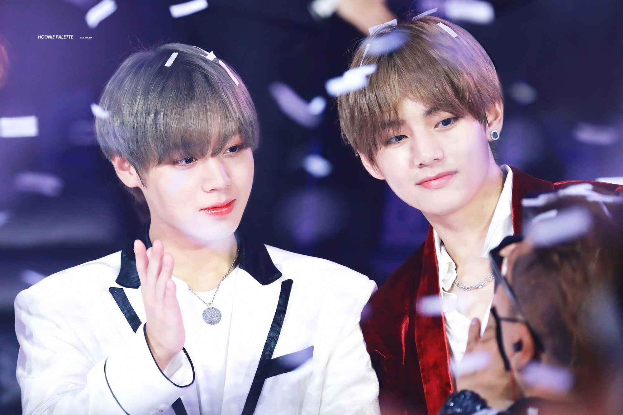 Khi các nam thần Kpop đình đám nhất đọ sắc trong 1 khung hình: Tìm ra mỹ nam dìm hàng mọi đối thủ - Ảnh 10. Khi các nam thần Kpop đình đám nhất đọ sắc trong 1 khung hình: Tìm ra mỹ nam dìm hàng mọi đối thủ - Ảnh 10.