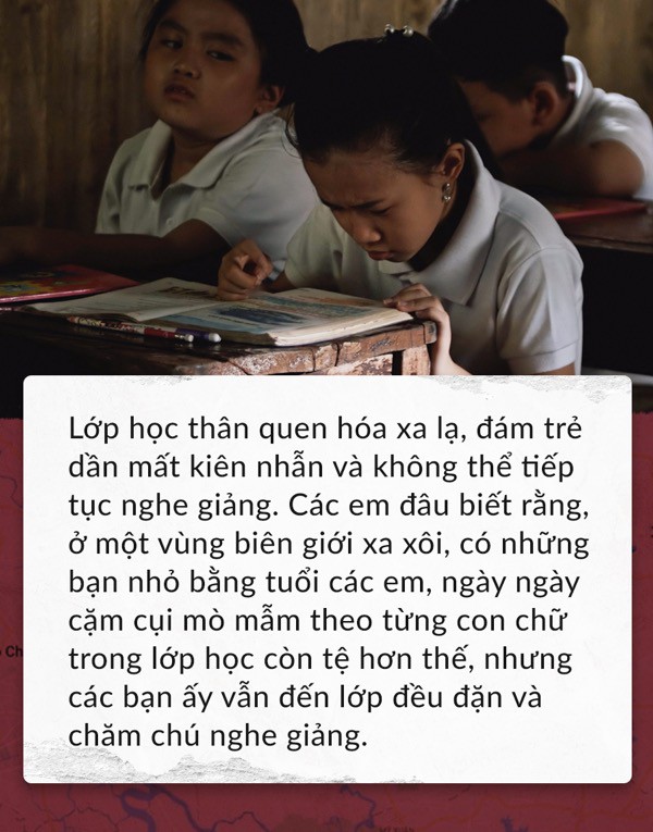 Xúc động với “lớp học không mặt trời” được tái hiện tại một ngôi trường khang trang giữa lòng thành phố - Ảnh 3.