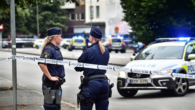 Thụy Điển bắt giữ đối tượng 20 tuổi gây ra vụ nổ tại một trường học - Ảnh 1.