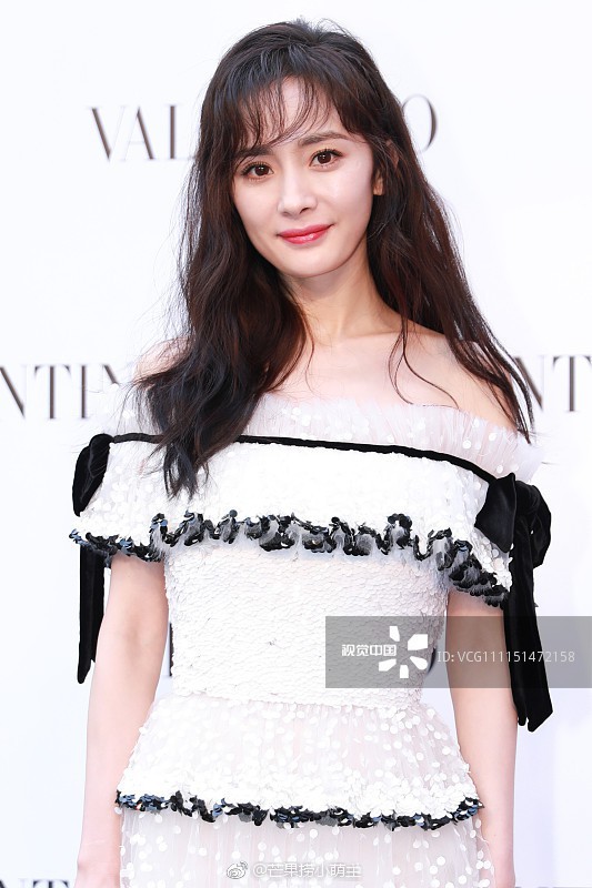 Top khoảnh khắc kém sắc gây sốc của dàn đại mỹ nhân năm 2018: Park Min Young, Nhiệt Ba phải chào thua mỹ nhân này? - Ảnh 16.