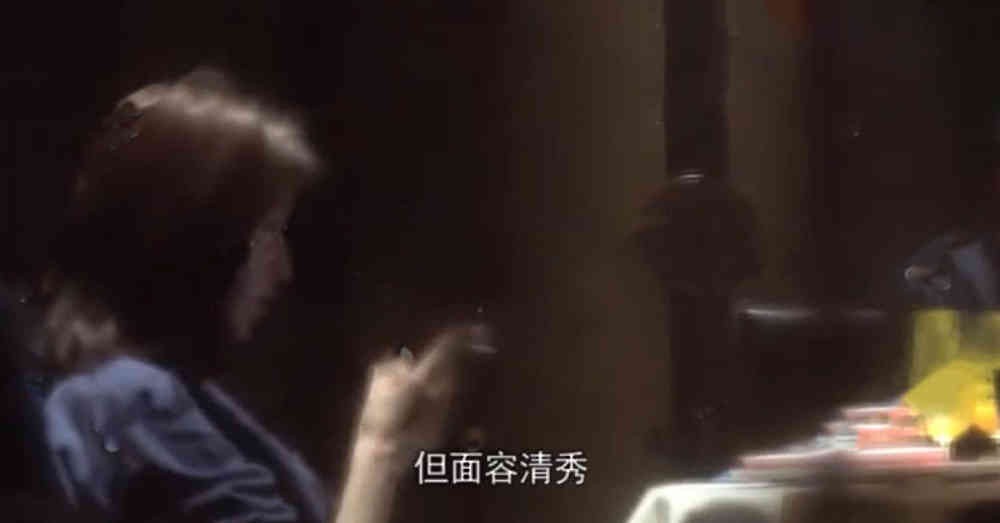 HOT: Giả Nãi Lượng qua đêm cùng 2 cô gái lạ mặt tại nhà riêng giữa tin đồn ly hôn với Lý Tiểu Lộ? - Ảnh 1. HOT: Giả Nãi Lượng qua đêm cùng 2 cô gái lạ mặt tại nhà riêng giữa tin đồn ly hôn với Lý Tiểu Lộ? - Ảnh 1.