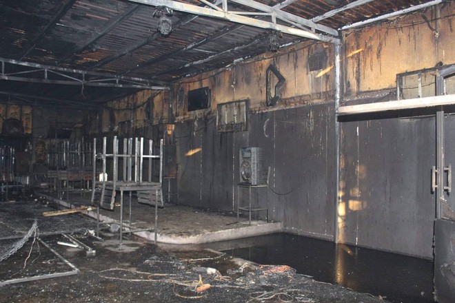 Nhân chứng vụ cháy quán Ruby khiến 6 người chết: Chúng tôi đã cố gắng nhưng chẳng cứu được họ - Ảnh 2.