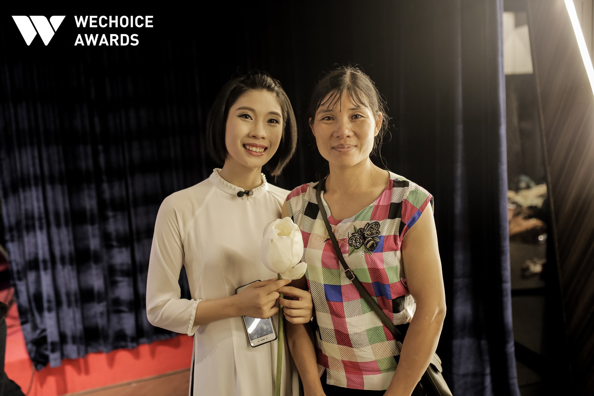 Cô gái ung thư 22 tuổi từng diễn vai về chính cuộc đời mình bật khóc ngày nhận bằng tốt nghiệp: Ước mơ của mình đã thành hiện thực rồi - Ảnh 7. Cô gái ung thư 22 tuổi từng diễn vai về chính cuộc đời mình bật khóc ngày nhận bằng tốt nghiệp: Ước mơ của mình đã thành hiện thực rồi - Ảnh 7.