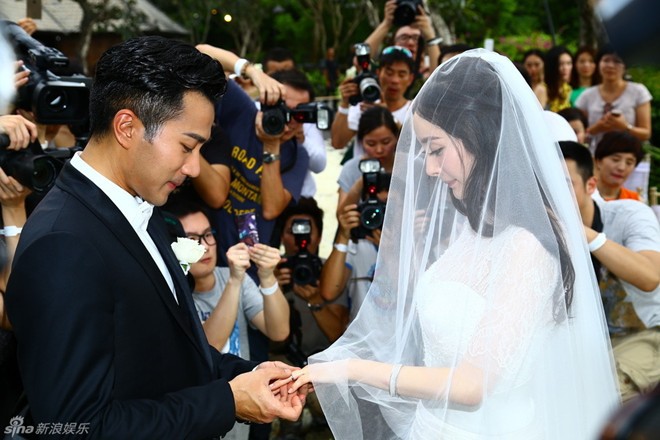 Chùm ảnh cưới xúc động nghẹn ngào của Dương Mịch - Lưu Khải Uy gây sốt sau tuyên bố chia tay - Ảnh 6.