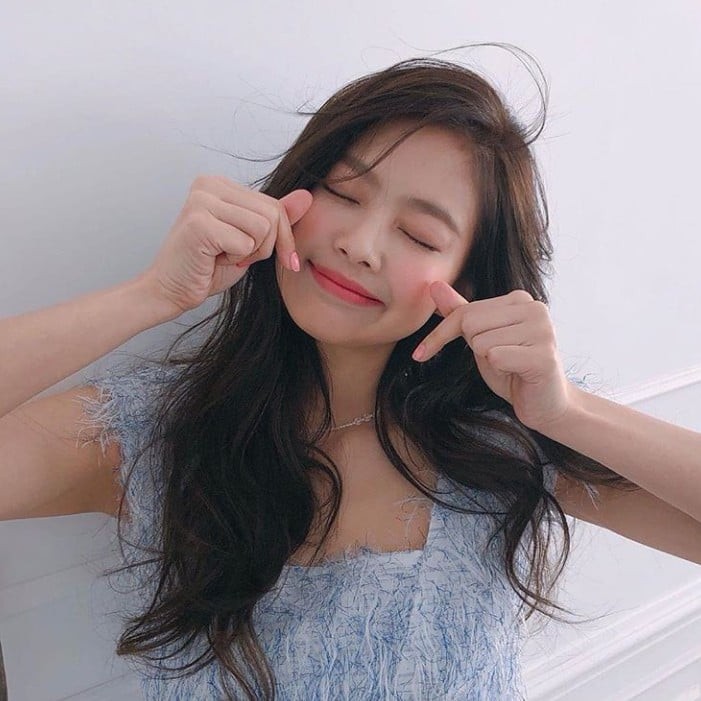 Lạnh lùng và sang chảnh là thế, nhưng Jennie lại dễ dàng đổ trước loạt hành động này của các chàng trai - Ảnh 5. Lạnh lùng và sang chảnh là thế, nhưng Jennie lại dễ dàng đổ trước loạt hành động này của các chàng trai - Ảnh 5.
