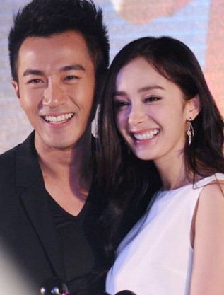 Tiết lộ lý do vì sao Dương Mịch - Lưu Khải Uy công khai ly hôn vào ngày 22/12