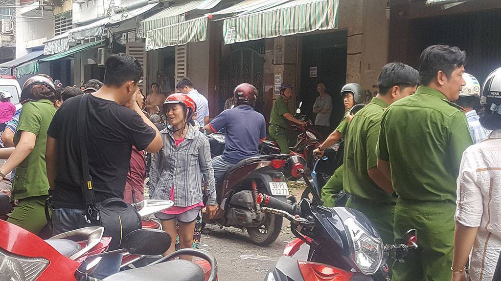 Người đàn ông tử vong bất thường sau khi làm việc với công an ở Sài Gòn - Ảnh 1. Người đàn ông tử vong bất thường sau khi làm việc với công an ở Sài Gòn - Ảnh 1.
