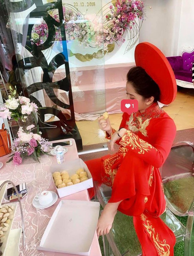 Cuối c&ugrave;ng th&igrave; nữ nh&agrave; văn ng&agrave;n share đ&atilde; c&oacute; một đ&aacute;m hỏi tưng bừng, dựng rạp 3 ng&agrave;y, kỳ c&ocirc;ng hết nấc - Ảnh 17.