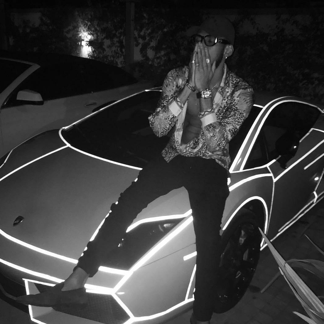 Hội Rich Kid châu Phi quyết không lép vế trong cuộc đua đọ phi cơ riêng, xa xỉ phẩm trên Instagram - Ảnh 5. Hội Rich Kid châu Phi quyết không lép vế trong cuộc đua đọ phi cơ riêng, xa xỉ phẩm trên Instagram - Ảnh 5.
