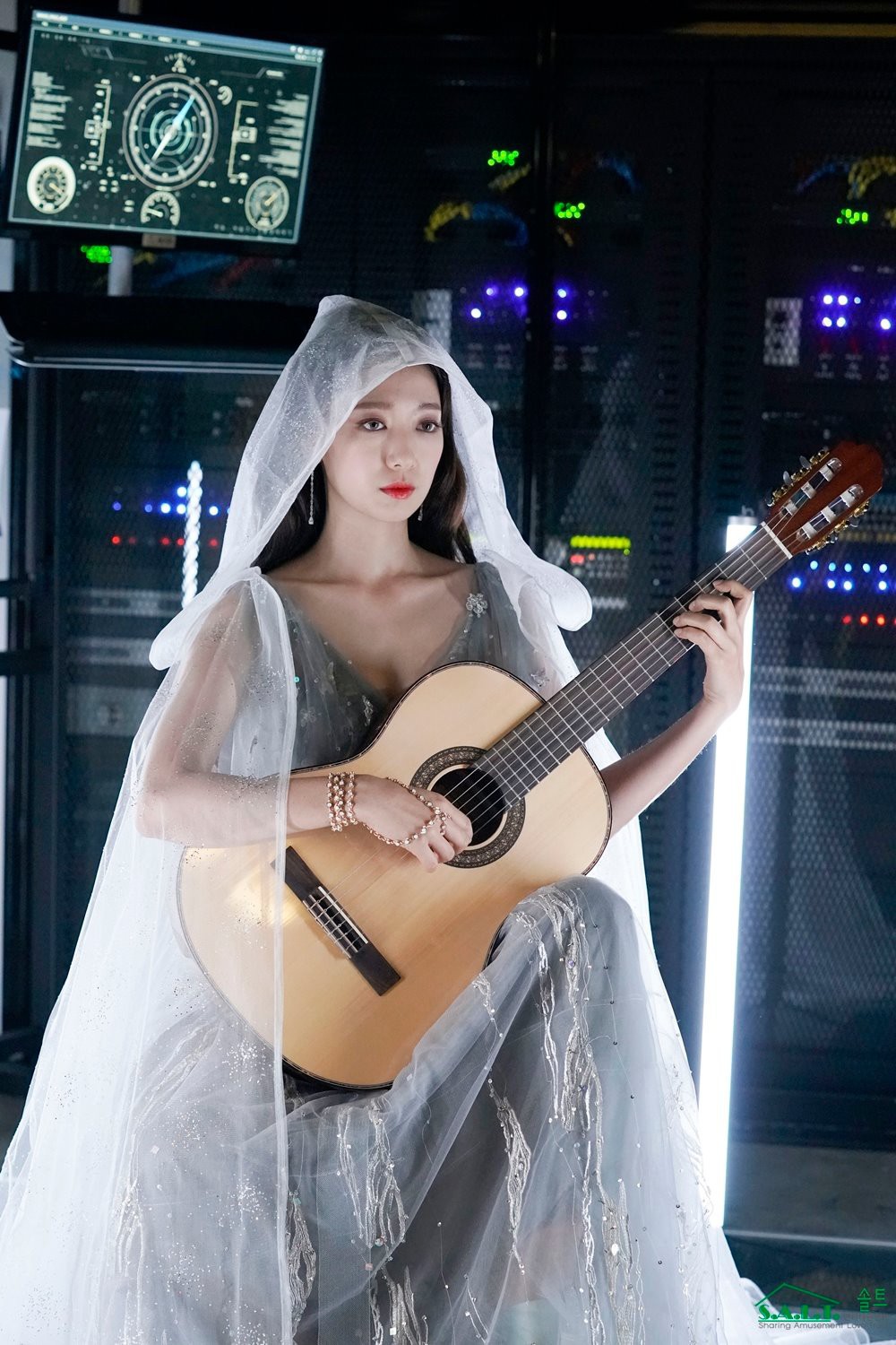 D&agrave;n sao Hồi ức Alhambra: Đời tư cặp ch&iacute;nh bất ngờ, 2 nữ phụ si&ecirc;u n&oacute;ng bỏng, sao nh&iacute; phim Hope lột x&aacute;c sau 5 năm - Ảnh 11.