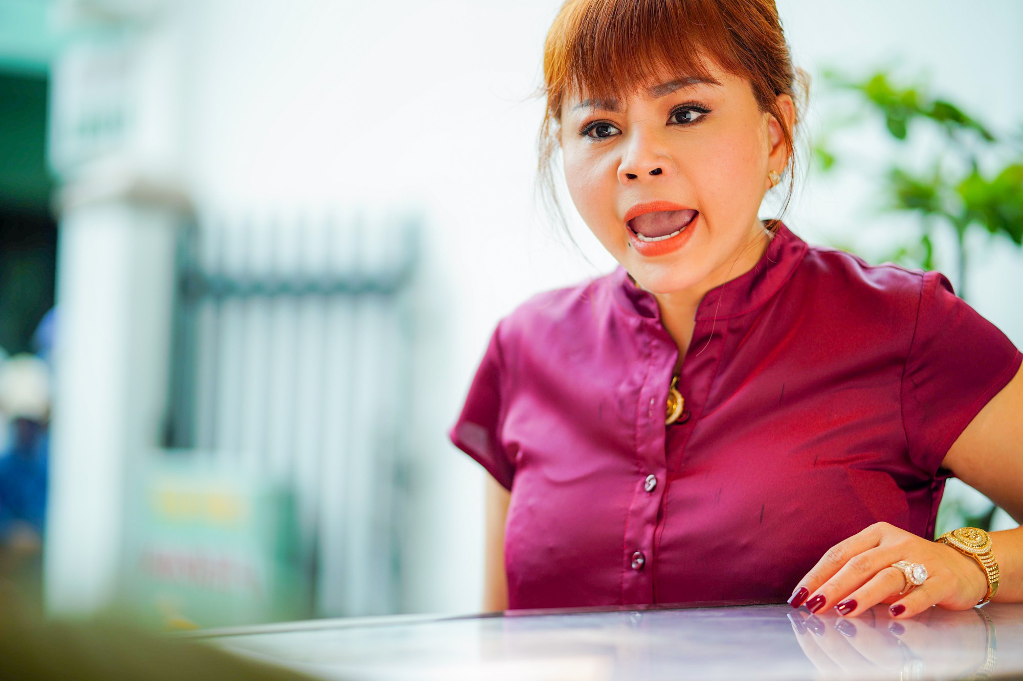 Trò đời thật trớ trêu trong Vu Quy Đại Náo: Phim chủ đề đám cưới nhưng dàn gái ế còn đông hơn quân Nguyên - Ảnh 10. Trò đời thật trớ trêu trong Vu Quy Đại Náo: Phim chủ đề đám cưới nhưng dàn gái ế còn đông hơn quân Nguyên - Ảnh 10.