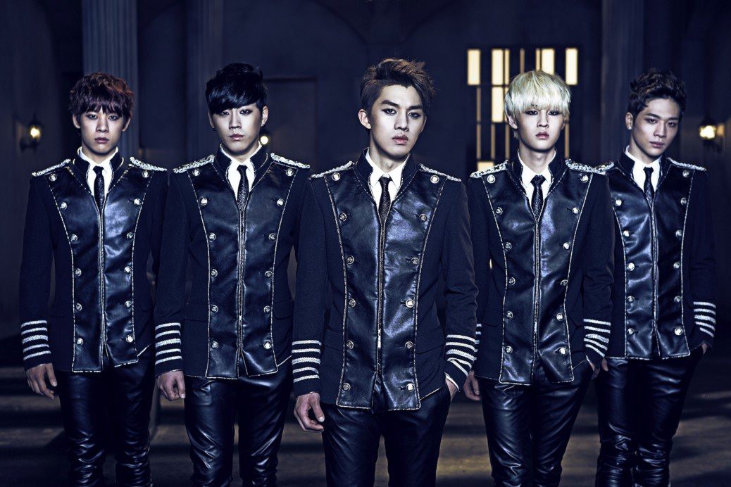 6 nhóm nhạc Kpop có nguy cơ tan rã vào năm 2019: Toàn nhân tố gây sốt, bất ngờ nhất là gà cưng nhà SM - Ảnh 3. 6 nhóm nhạc Kpop có nguy cơ tan rã vào năm 2019: Toàn nhân tố gây sốt, bất ngờ nhất là gà cưng nhà SM - Ảnh 3.