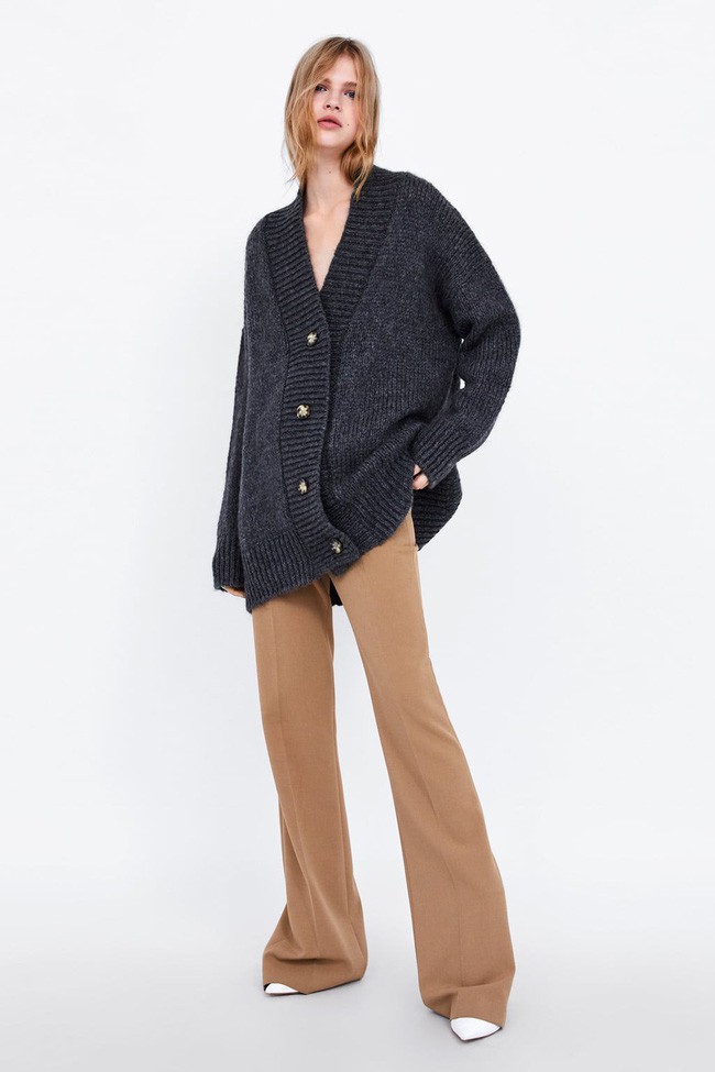 15 mẫu áo cardigan xinh hết ý từ Zara, Mango, Topshop mà các nàng sẽ muốn sắm bằng hết cho tủ đồ của mình - Ảnh 14.