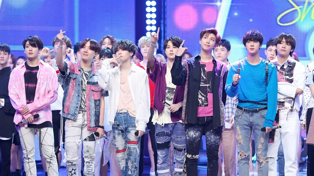 Nhờ thành công vượt bậc của BTS, Bighit hai năm liền đánh bại BIG3 với khoản lợi nhuận nghìn tỷ - Ảnh 2.