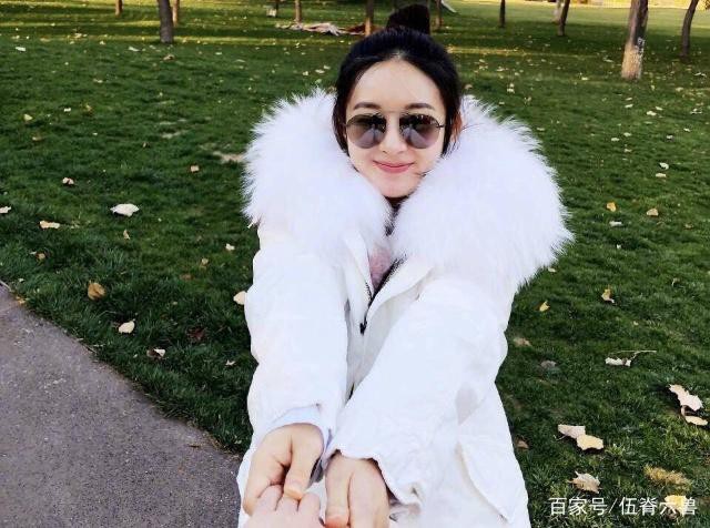 Sam Sam Triệu Lệ Dĩnh sinh quý tử đầu lòng vào năm sau, ảnh hưởng đến quyết định tổ chức lễ cưới của cặp đôi? - Ảnh 2. Sam Sam Triệu Lệ Dĩnh sinh quý tử đầu lòng vào năm sau, ảnh hưởng đến quyết định tổ chức lễ cưới của cặp đôi? - Ảnh 2.