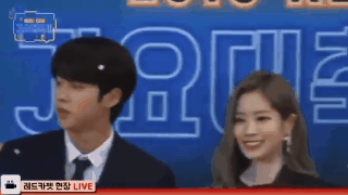 Khoảnh khắc hot nhất KBS Song Festival: Chanyeol chăm sóc Jin cực ngọt, biến luôn mỹ nhân TWICE thành nữ phụ - Ảnh 3.